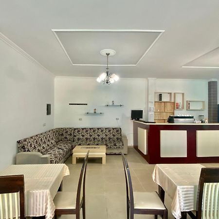 Hotel Adriatik Shëngjin Extérieur photo