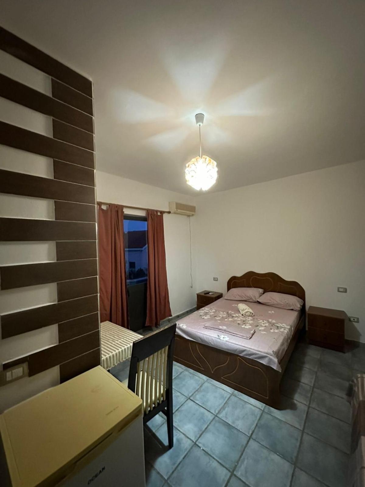 Hotel Adriatik Shëngjin Extérieur photo