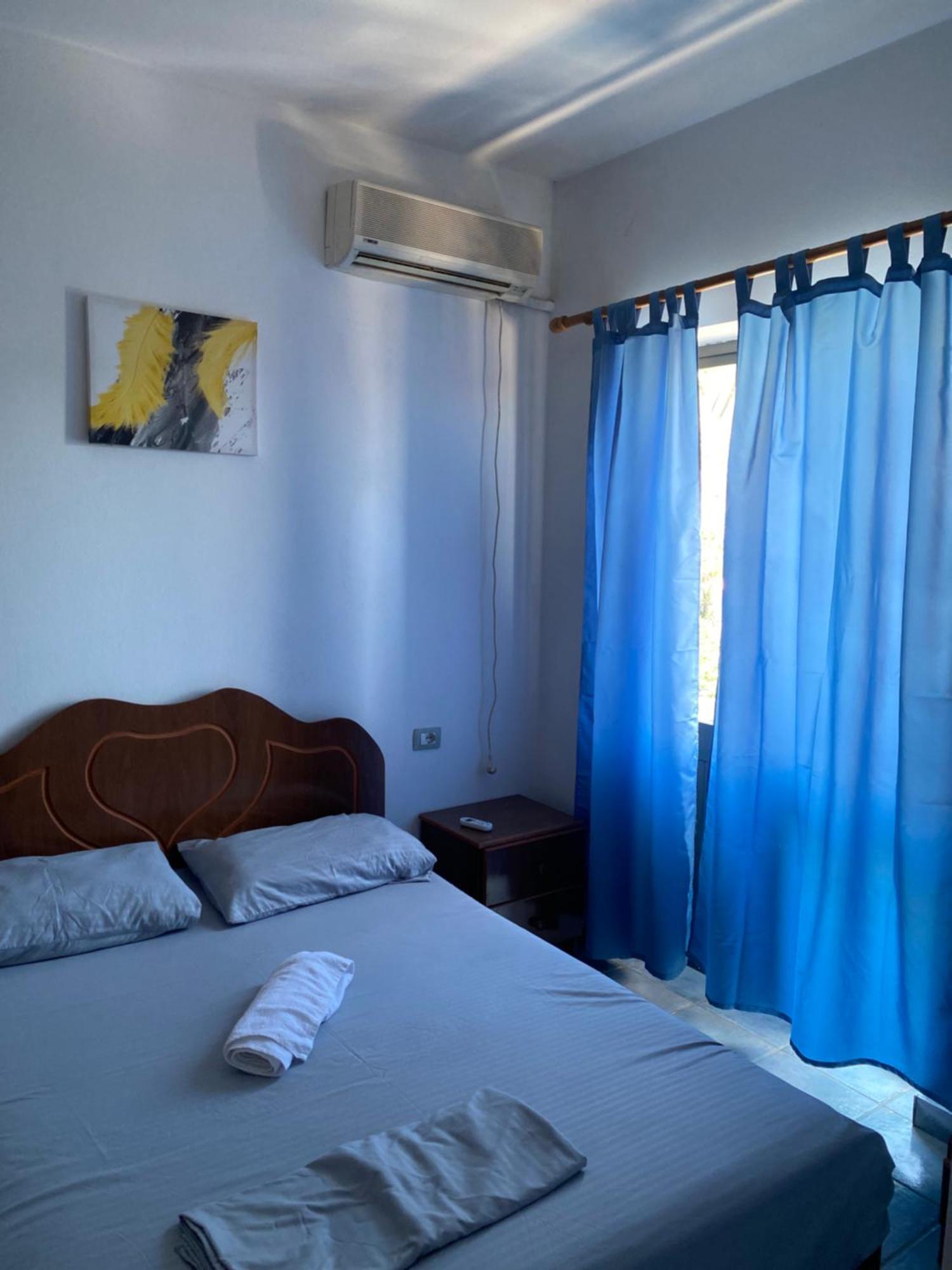 Hotel Adriatik Shëngjin Extérieur photo